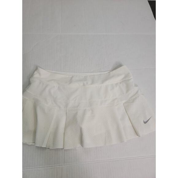 Nike White Pleated Skirt Womens Size Large Tennis Prep Athletic Pickleball - Picture 1 of 9